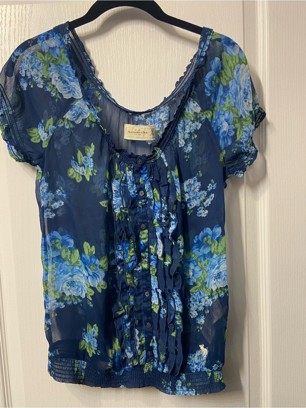 Abercrombie & Fitch Navy Blue Floral Ruffle Button-Front Blouse